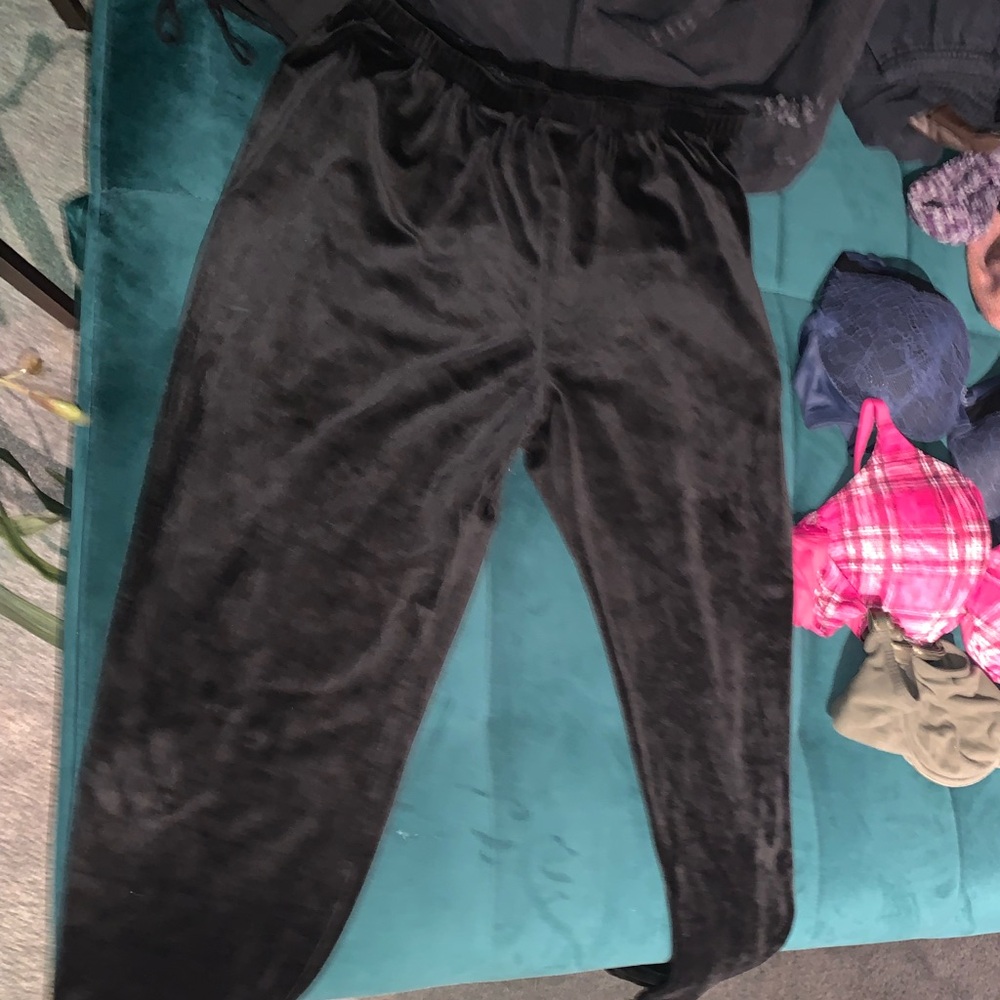 Selling all of these clothes $115 OBO